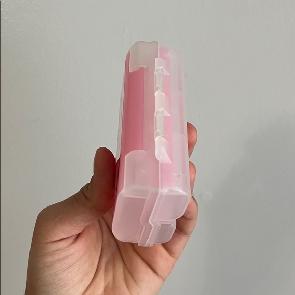 5/$25 ๐ Hello kitty small pill case - Picture 7 of 8